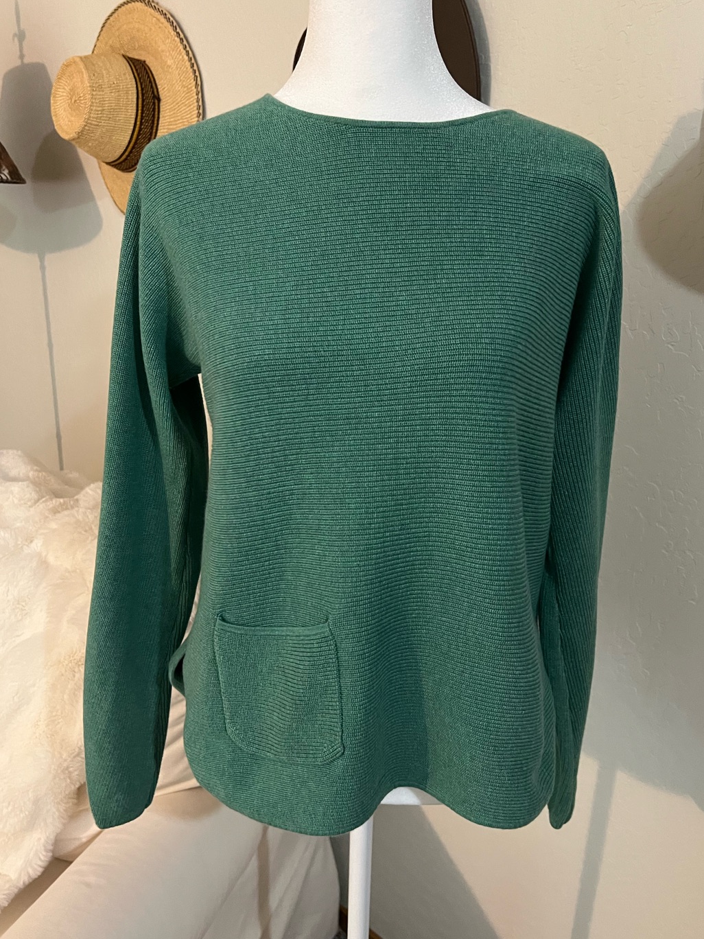 Mansted - Women's Green Danish Made Eco-Organic Cotton Knit Pocket Sweater L